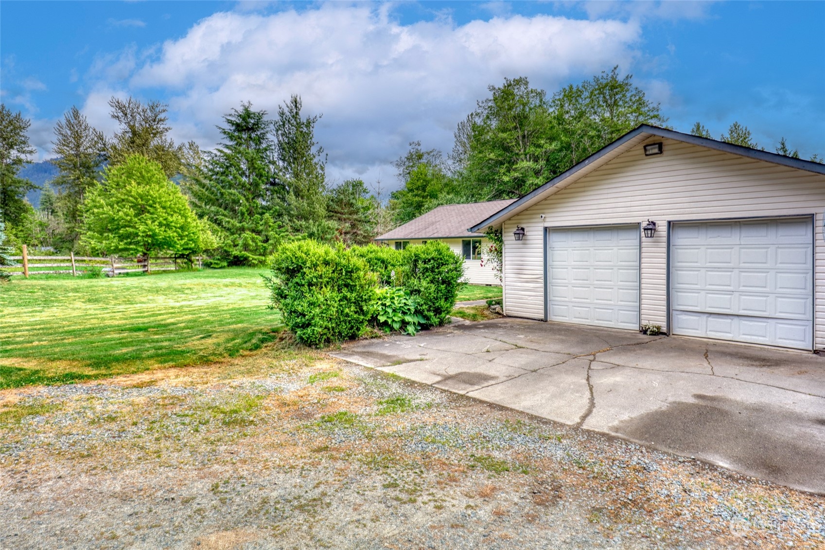 46228 Giles Road