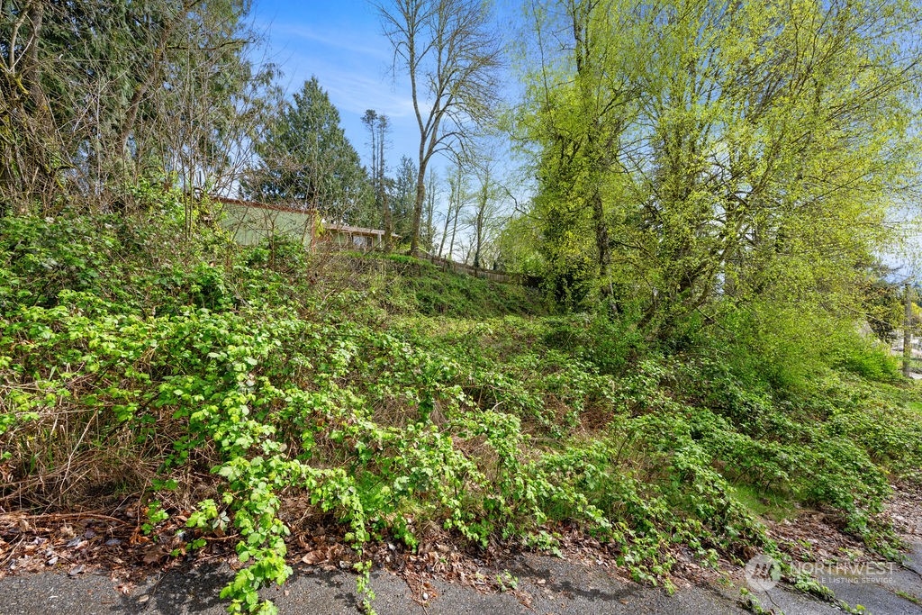 704 6th Avenue SW Unit: A&B
