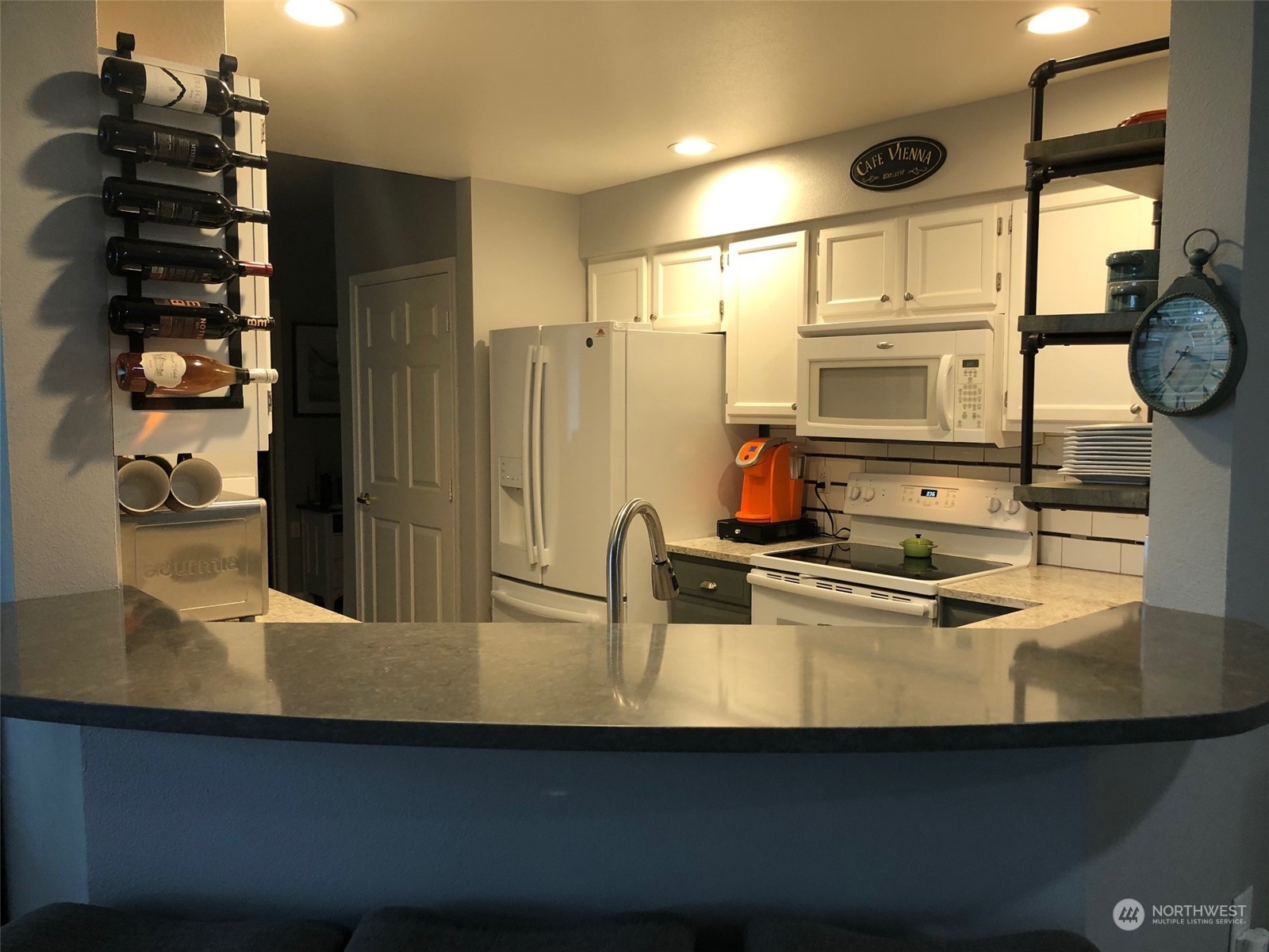 4316 Stonebridge Way Unit: 203