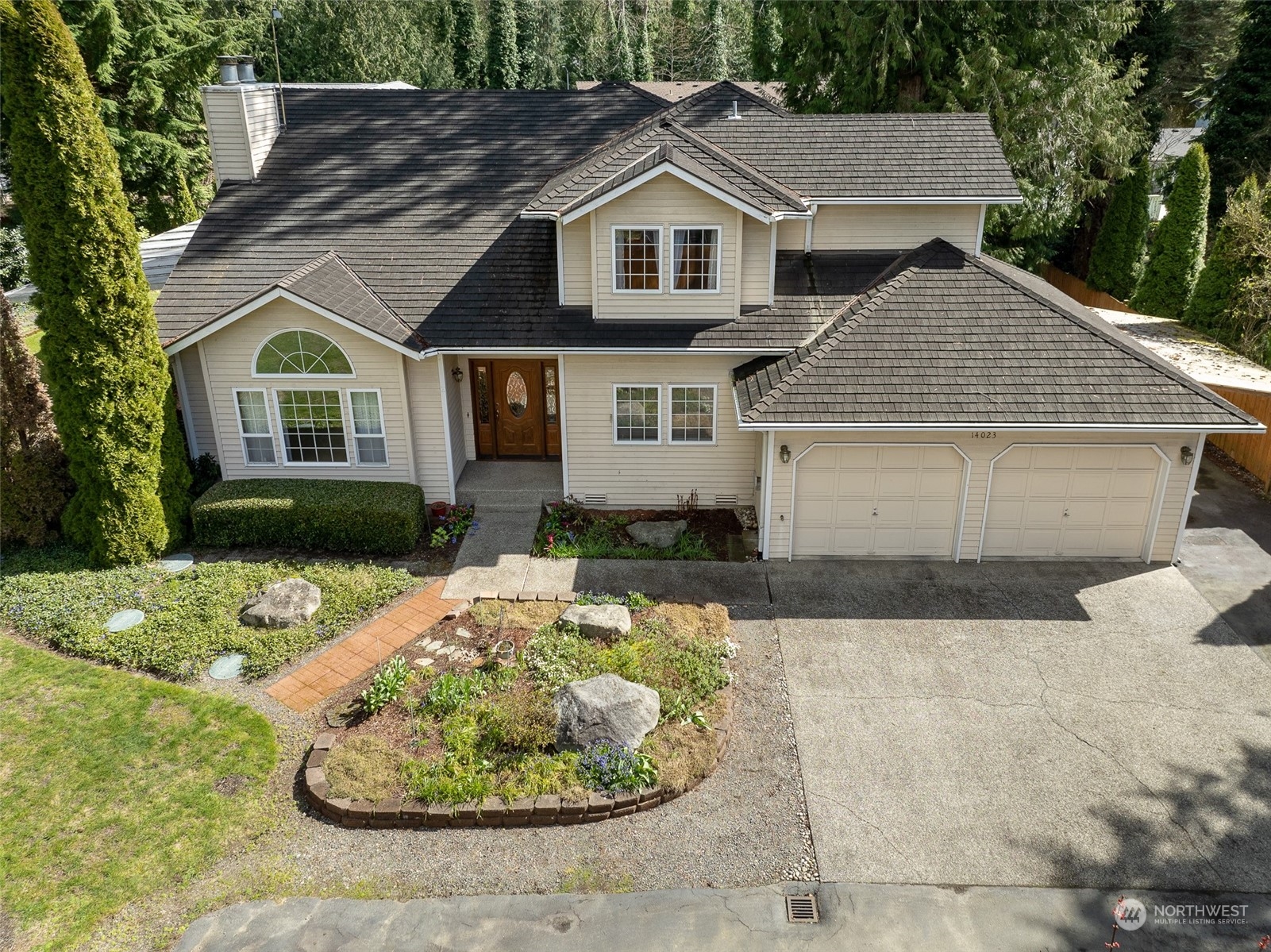 14023 Cascadian Way