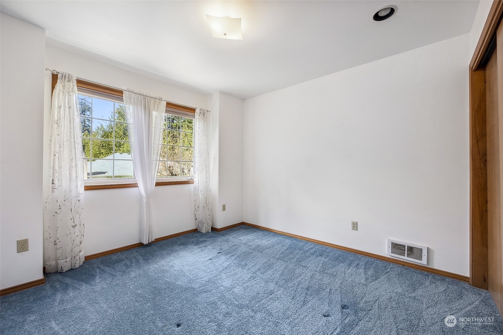 14023 Cascadian Way