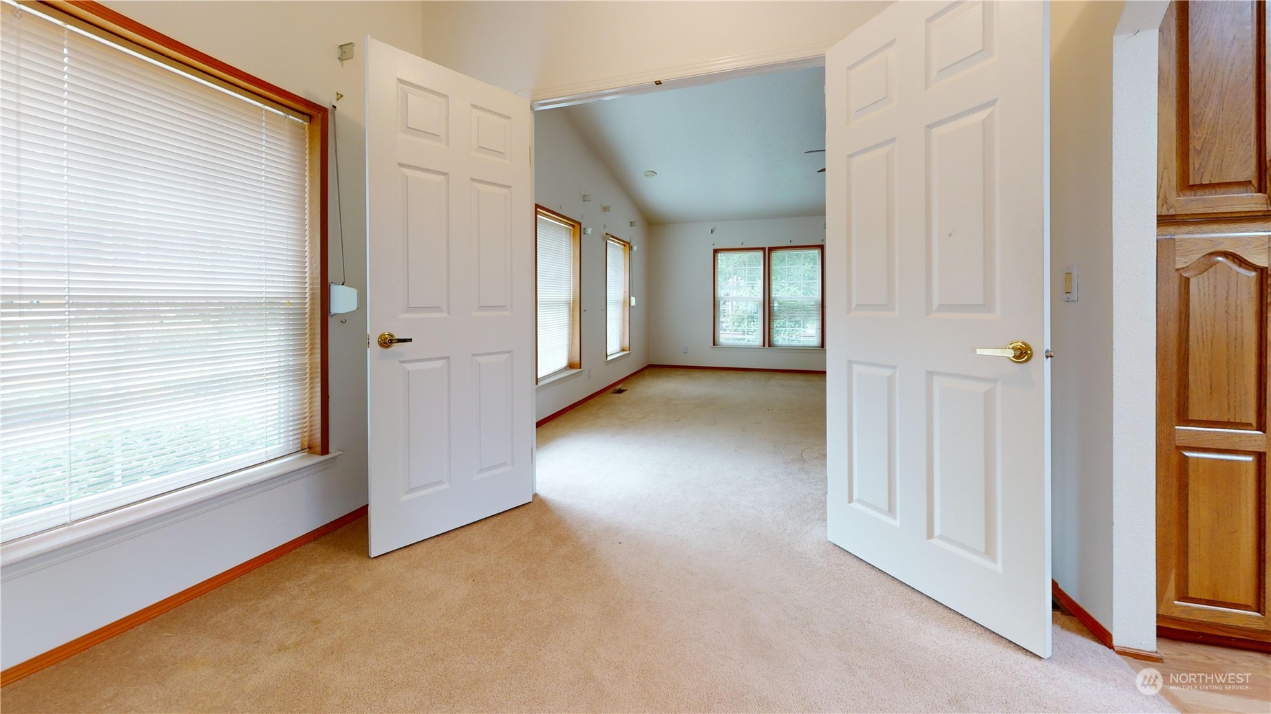 51 SE Canna Place