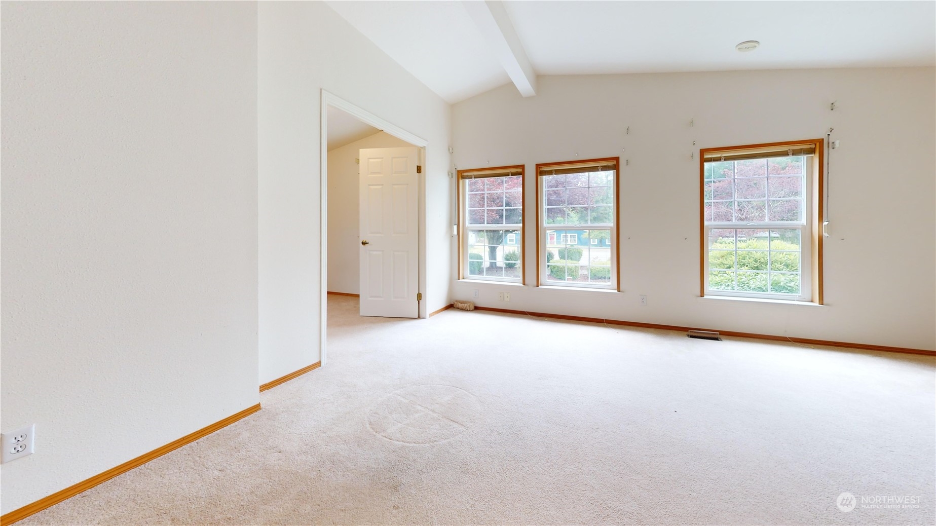 51 SE Canna Place