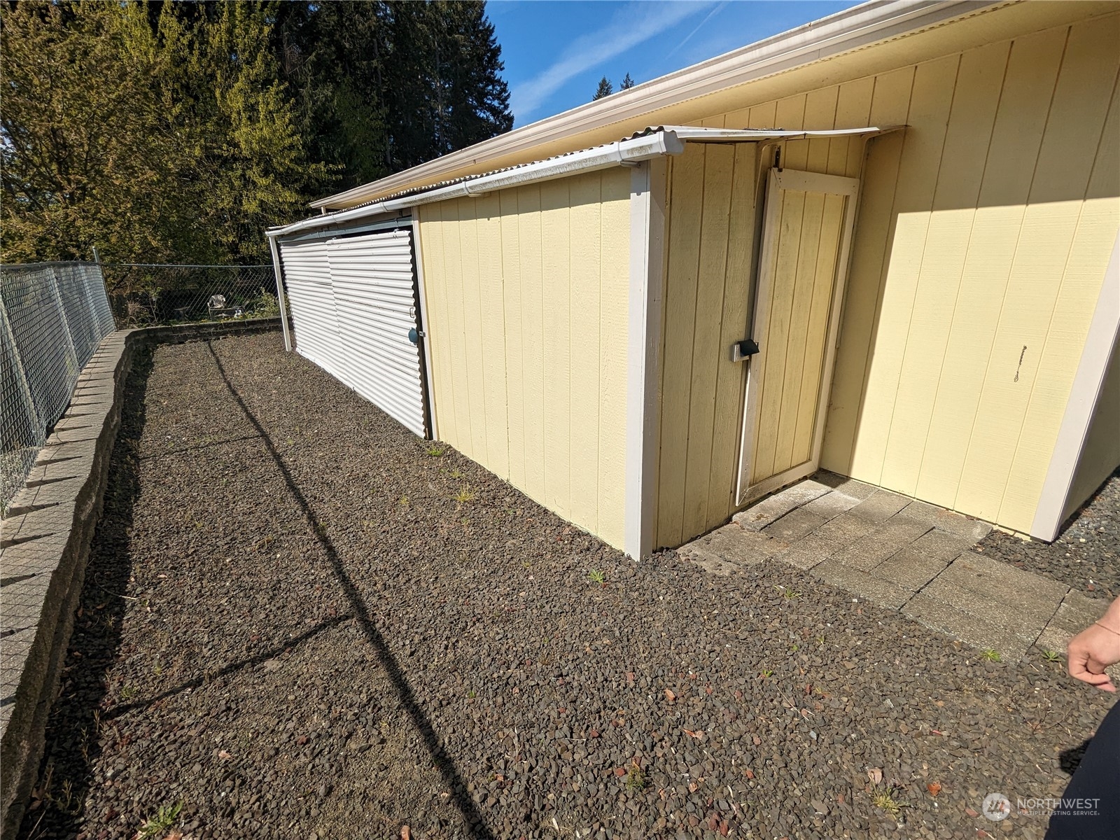 51 SE Canna Place