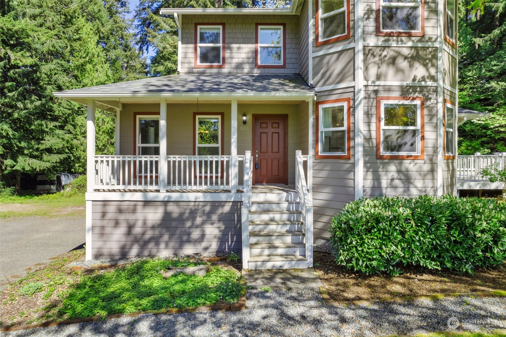 933 SW Harper Road