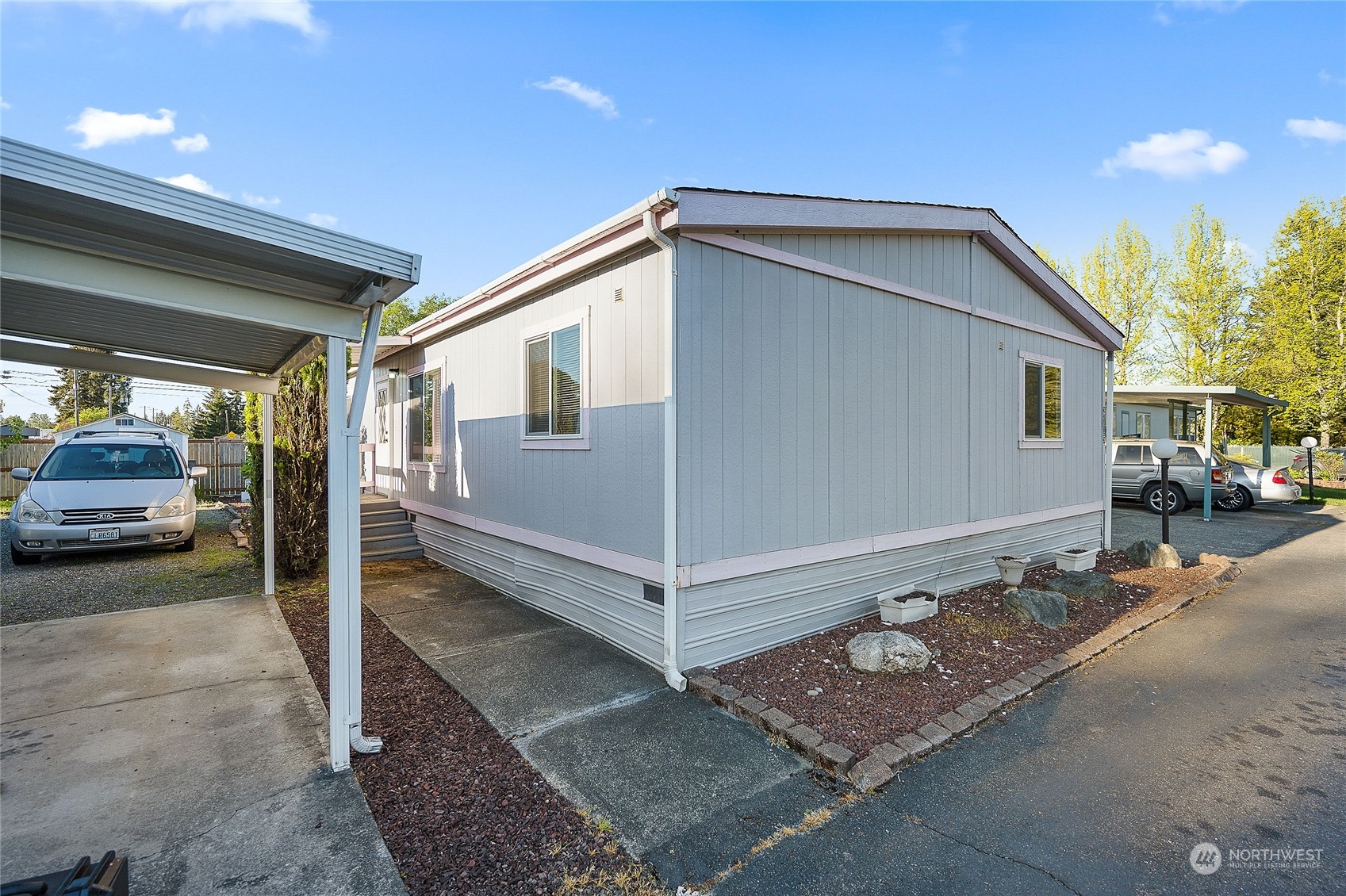 2115 E 113th Street Unit: 66