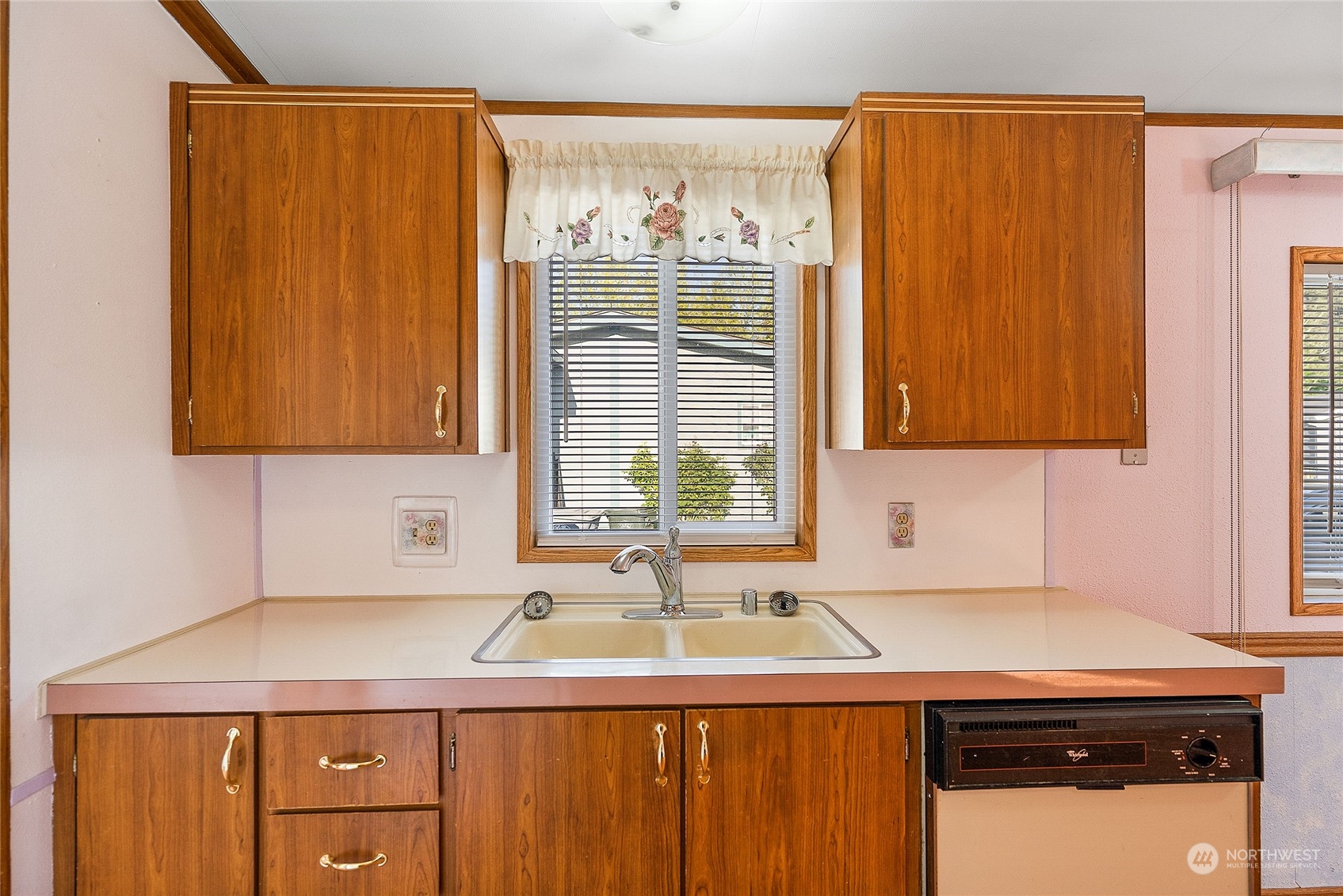 2115 E 113th Street Unit: 66