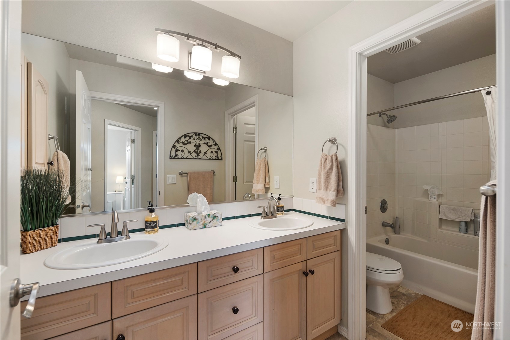 5129 Nathan Loop SE