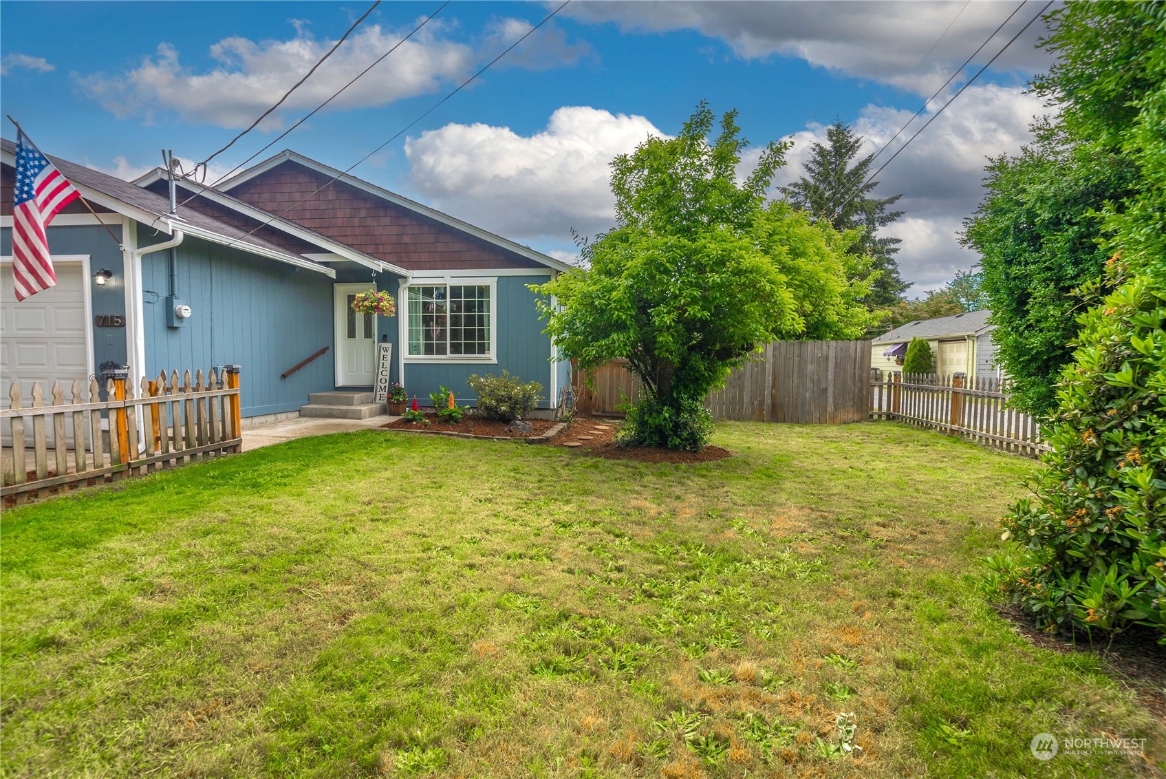 715 4th Avenue SW