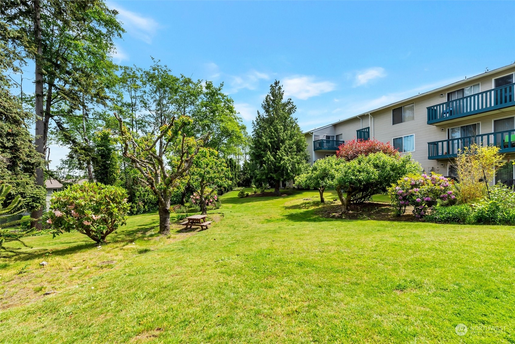 17431 Ambaum Boulevard S Unit: C13