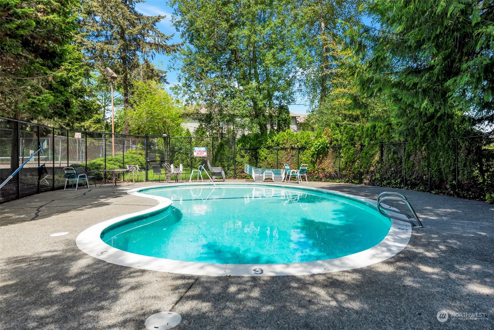 17431 Ambaum Boulevard S Unit: C13