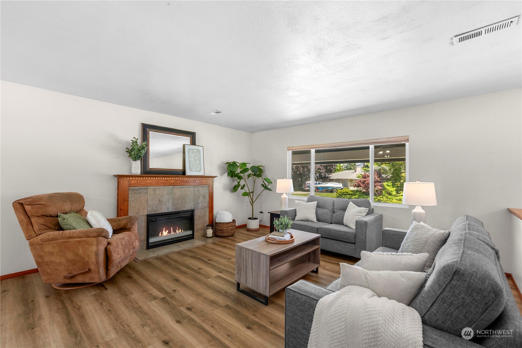 1036 Vista Place