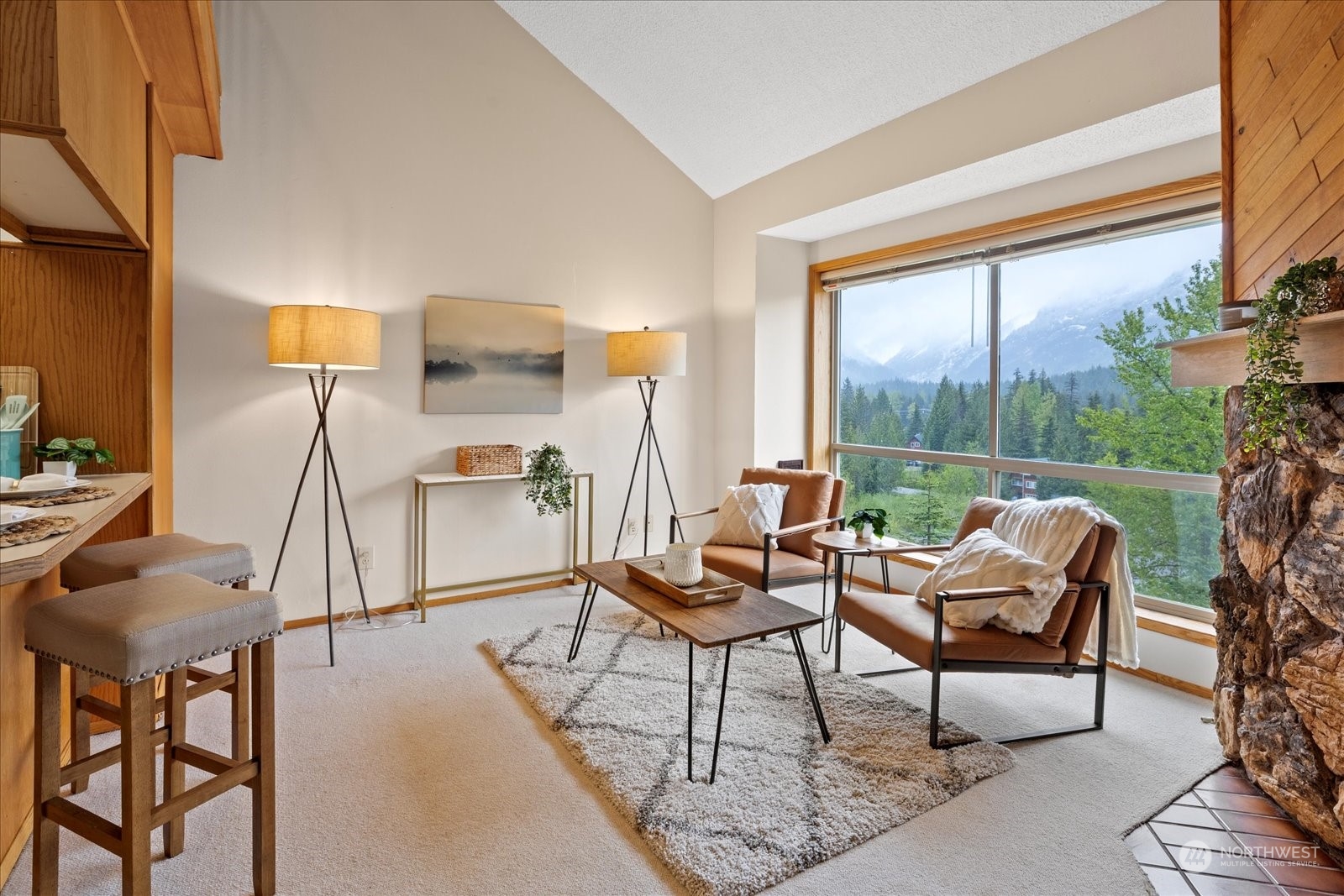 221 E Hyak Drive Unit: 402