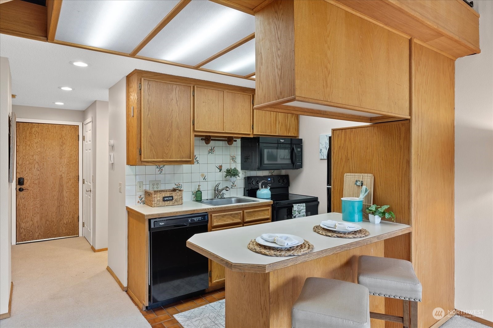 221 E Hyak Drive Unit: 402