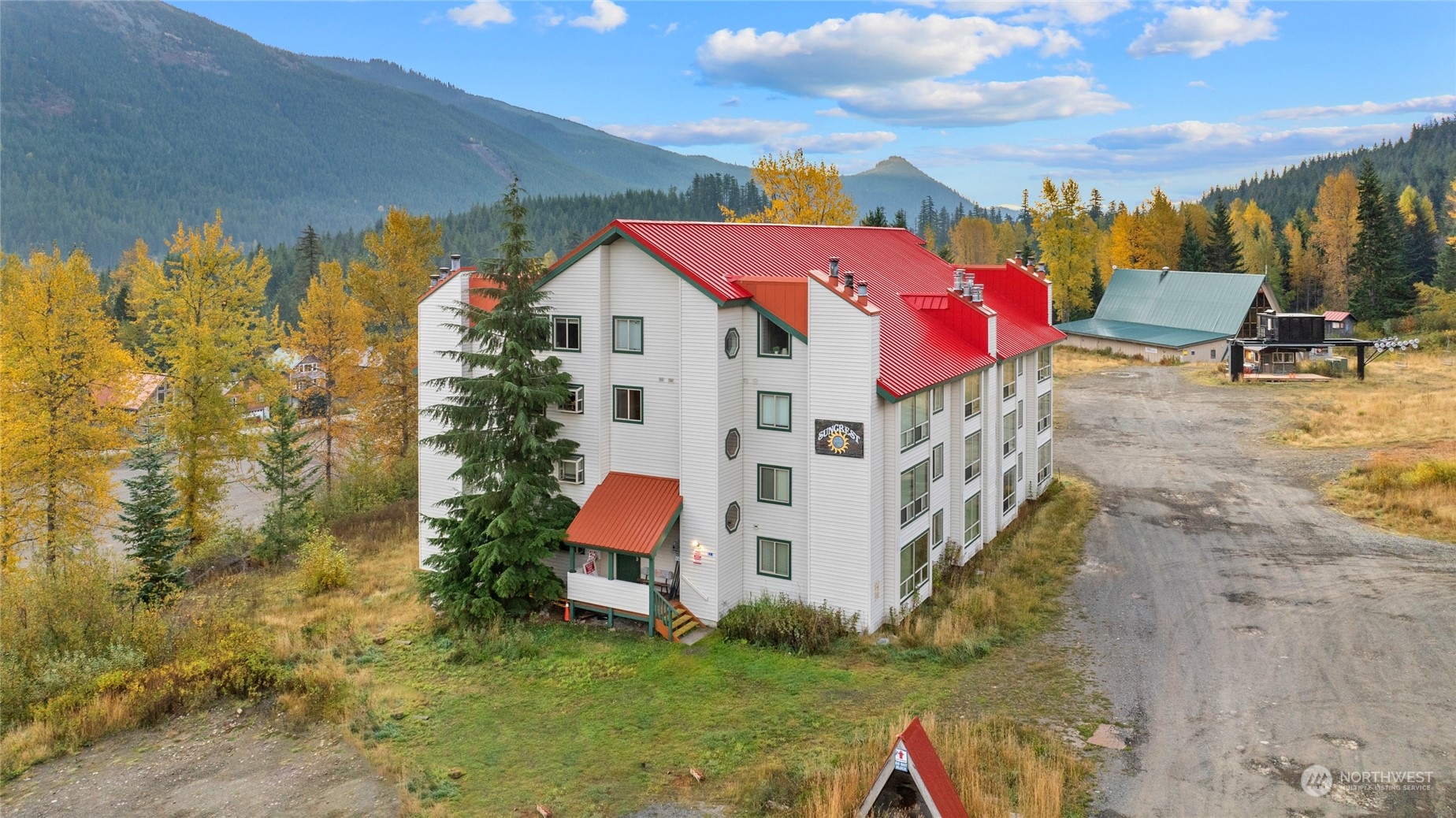 221 E Hyak Drive Unit: 402