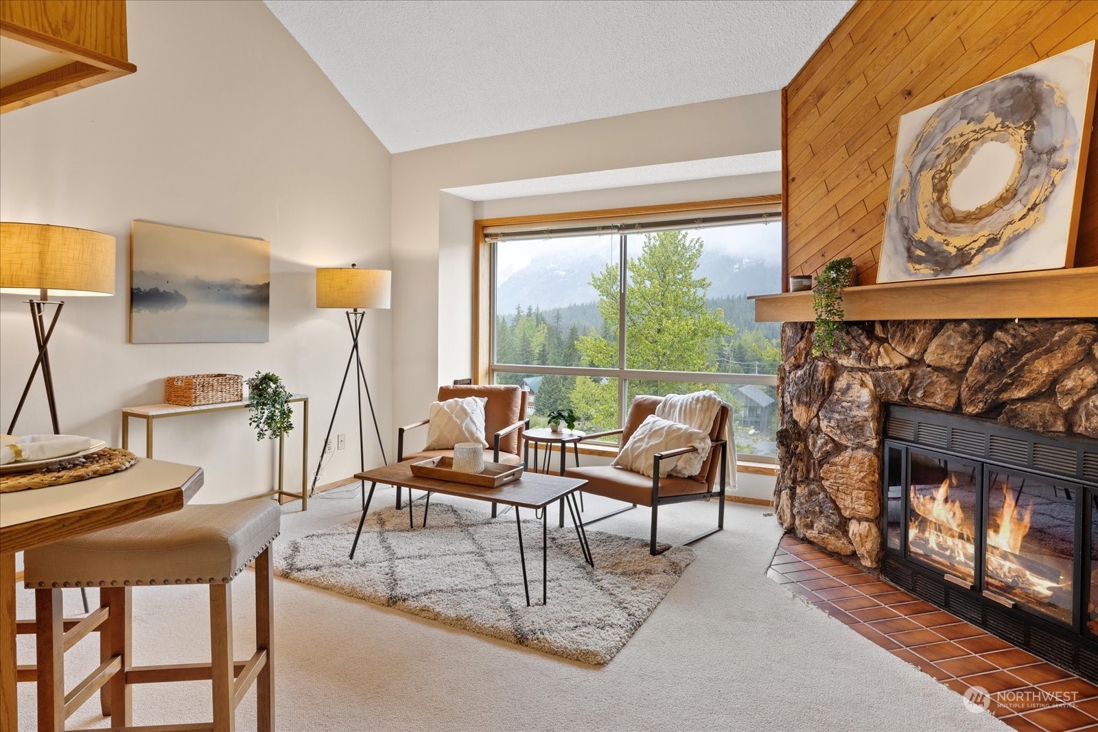 221 E Hyak Drive Unit: 402