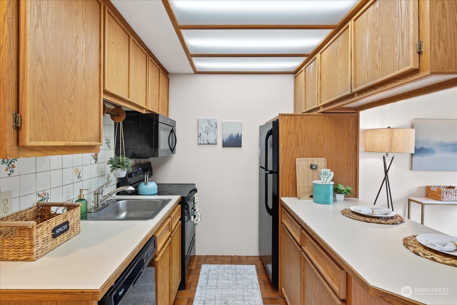 221 E Hyak Drive Unit: 402