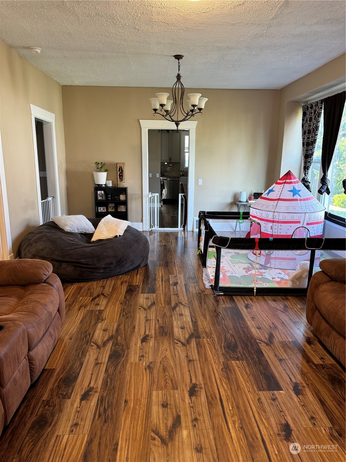 710 W Main Avenue