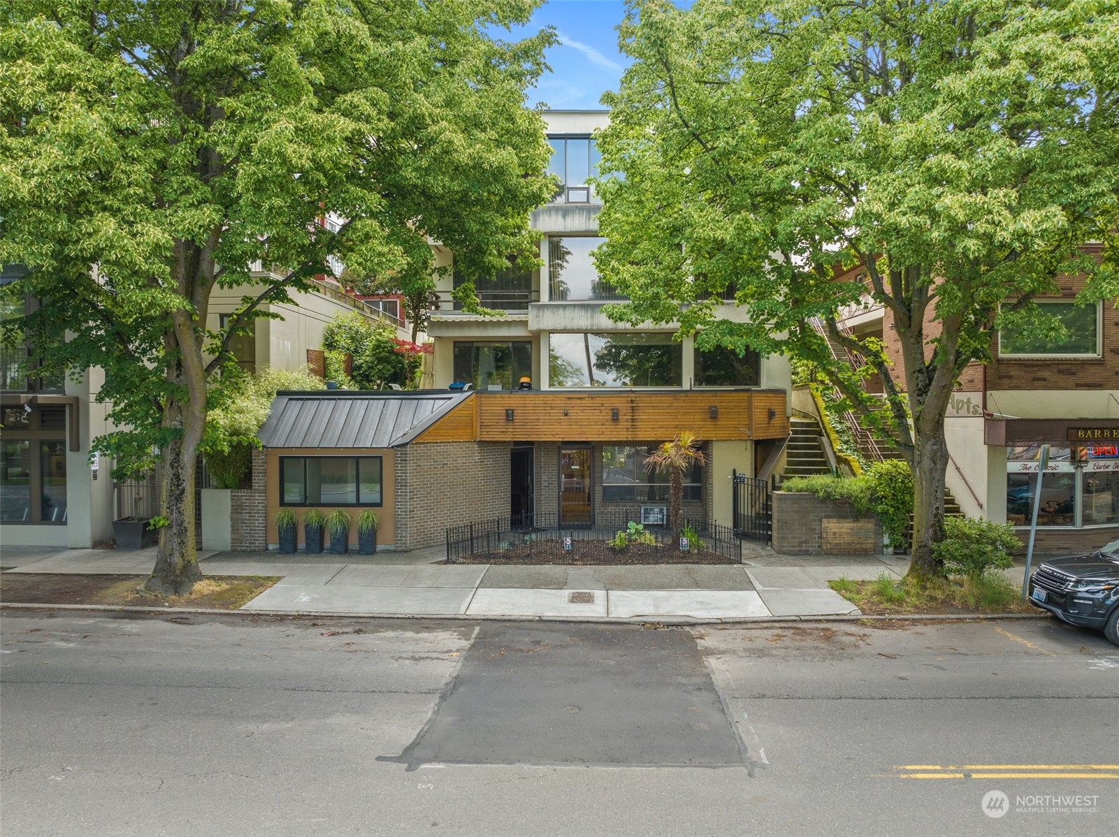 5036 California Avenue SW Unit: A
