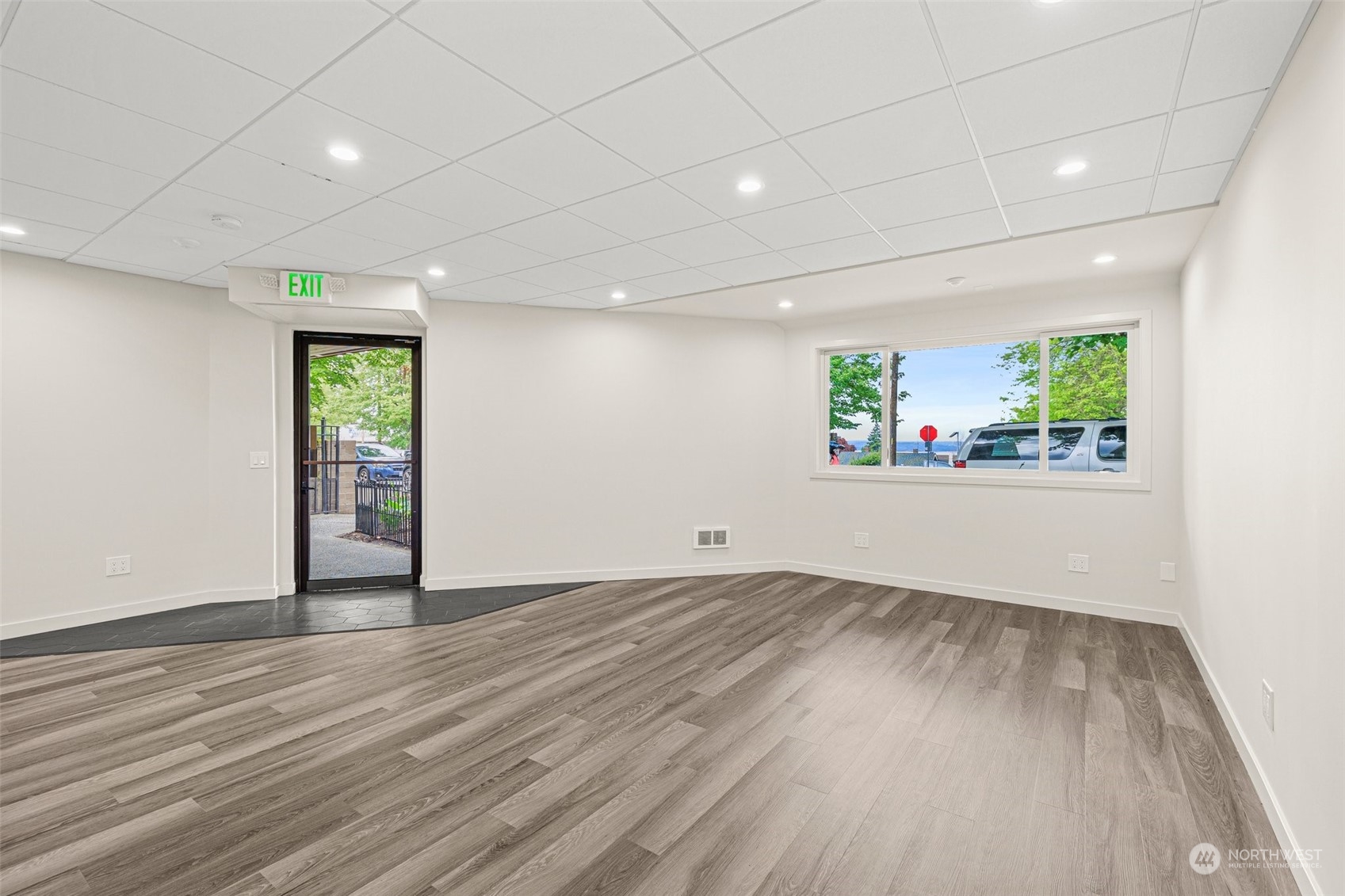 5036 California Avenue SW Unit: A