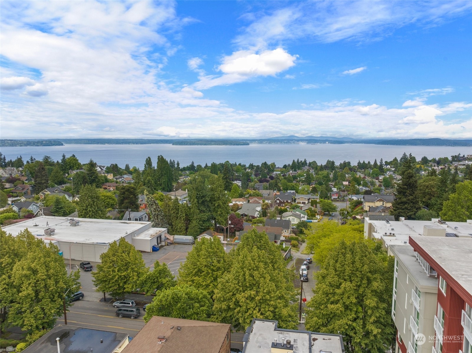 5036 California Avenue SW Unit: A