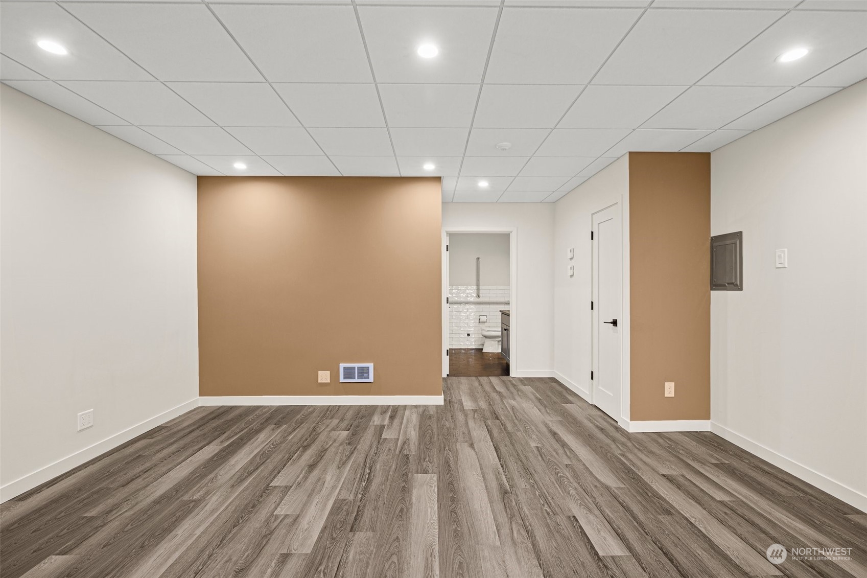 5036 California Avenue SW Unit: A