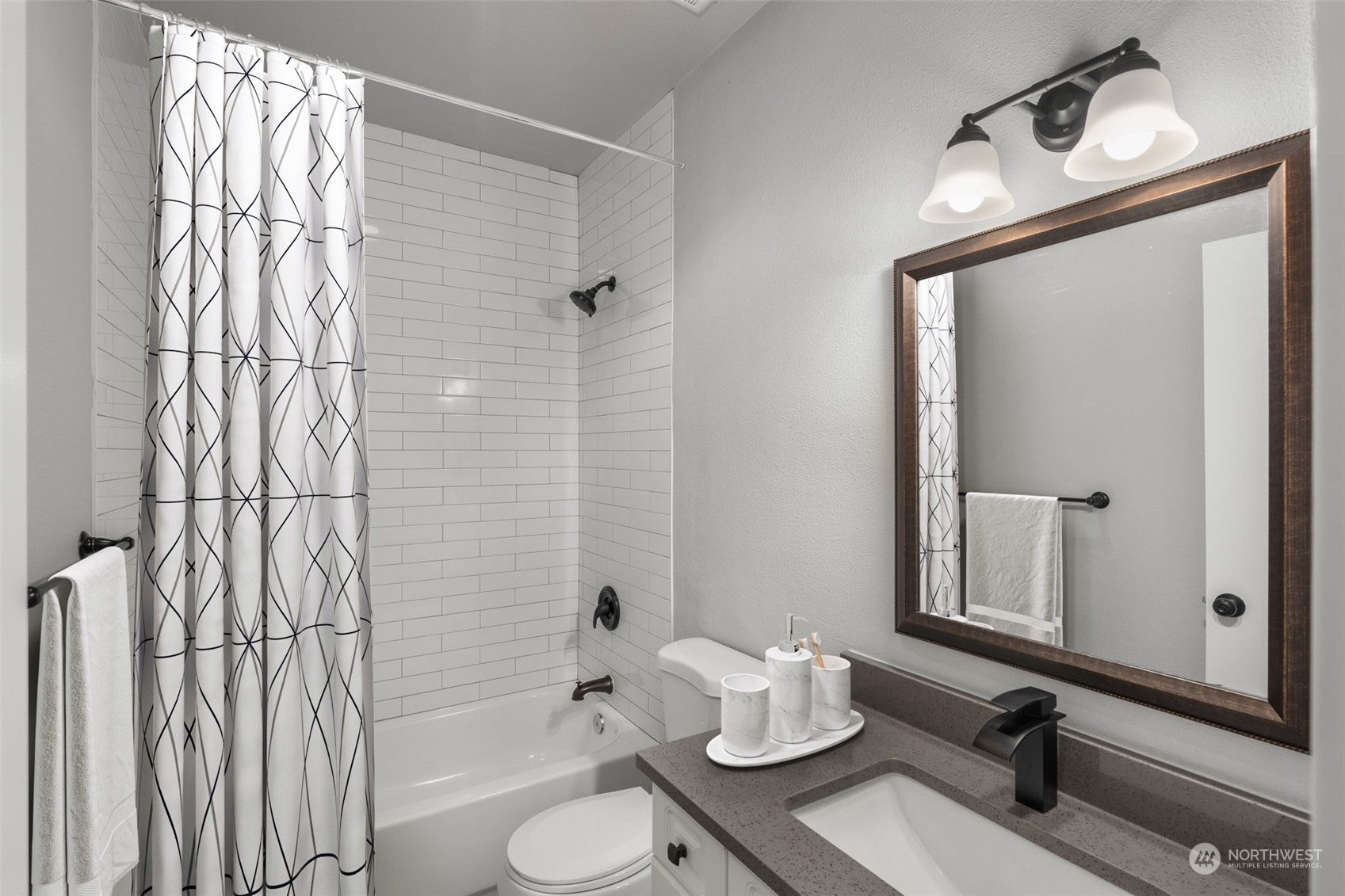 10825 SE 200th Street Unit: A201