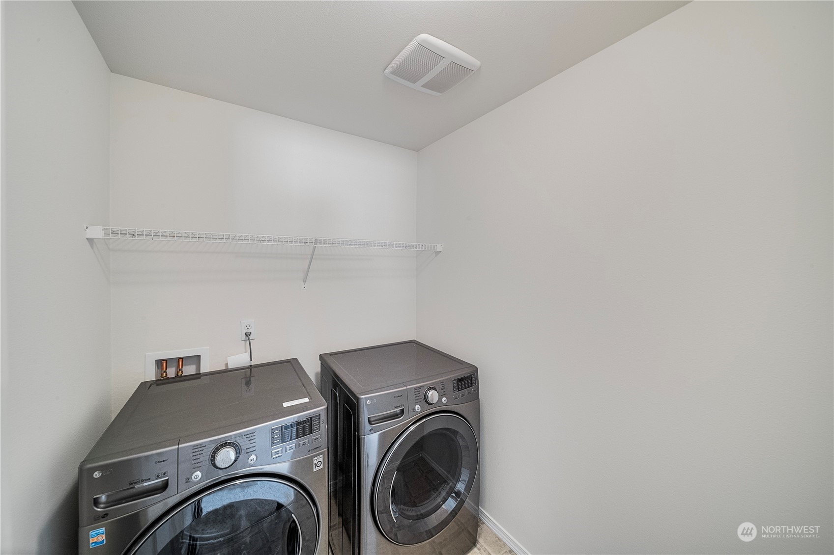 6629 Elizabeth Loop SE
