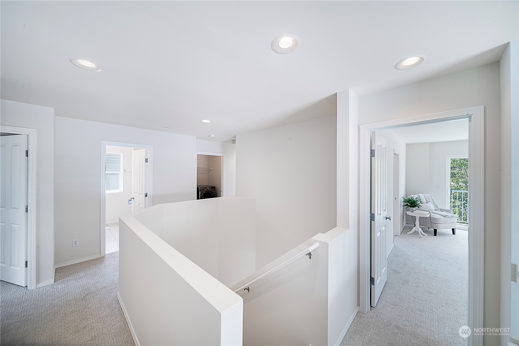 6629 Elizabeth Loop SE