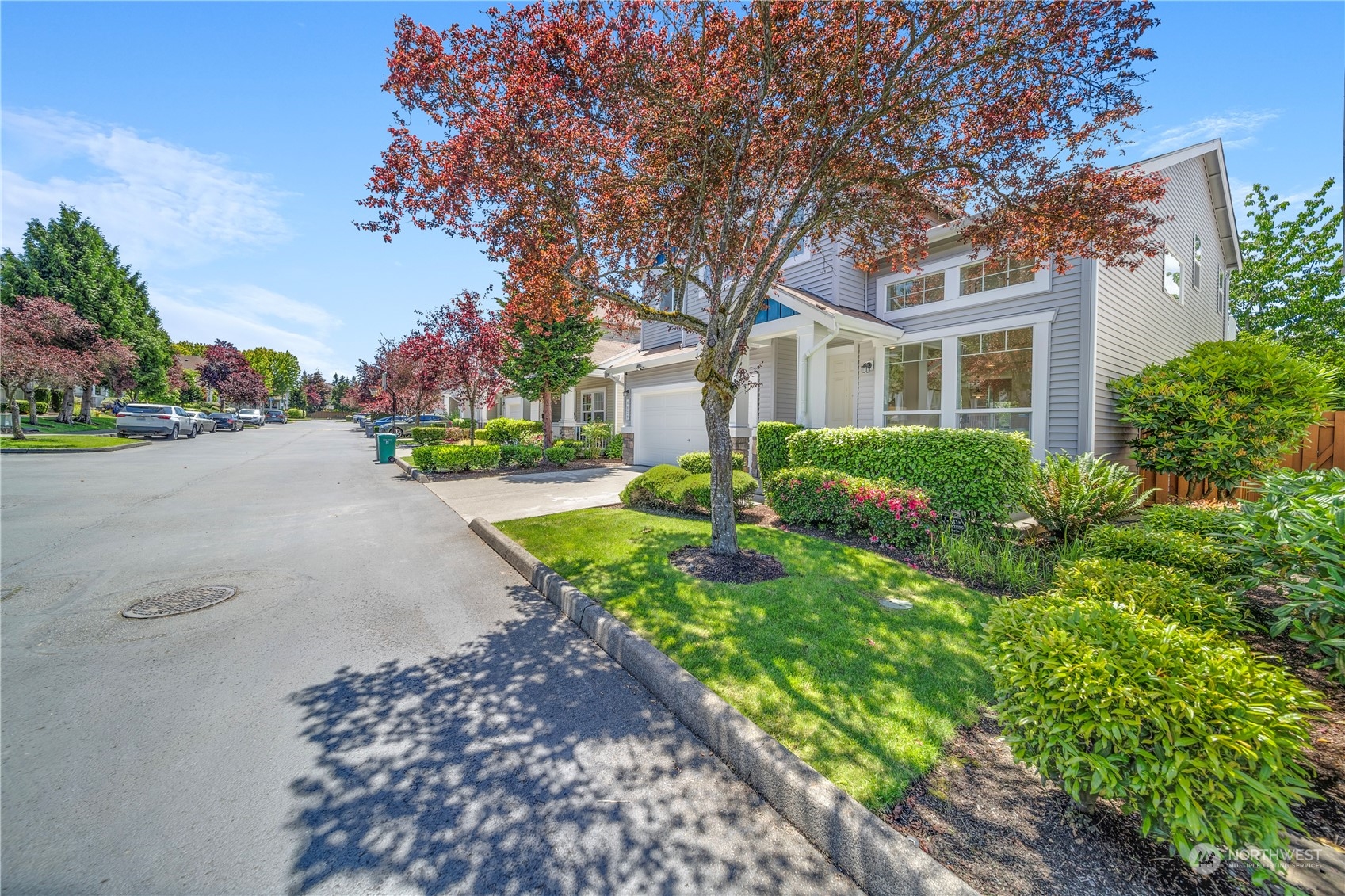 6629 Elizabeth Loop SE