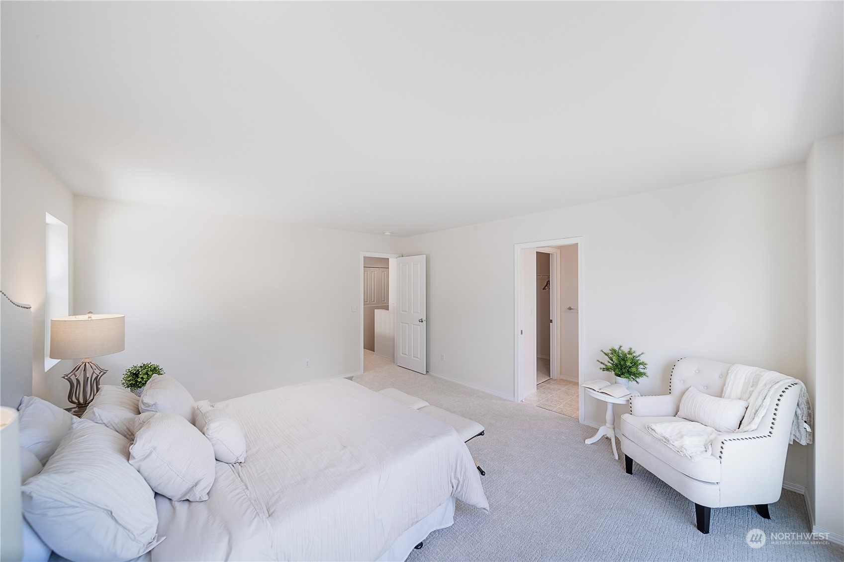 6629 Elizabeth Loop SE