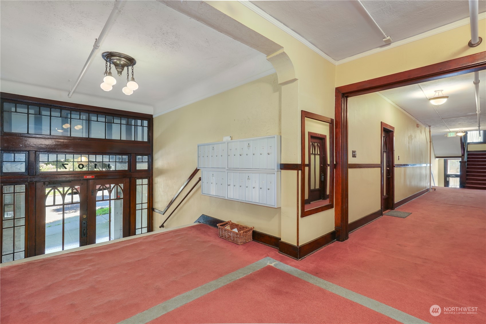 1107 E Denny Way Unit: B7