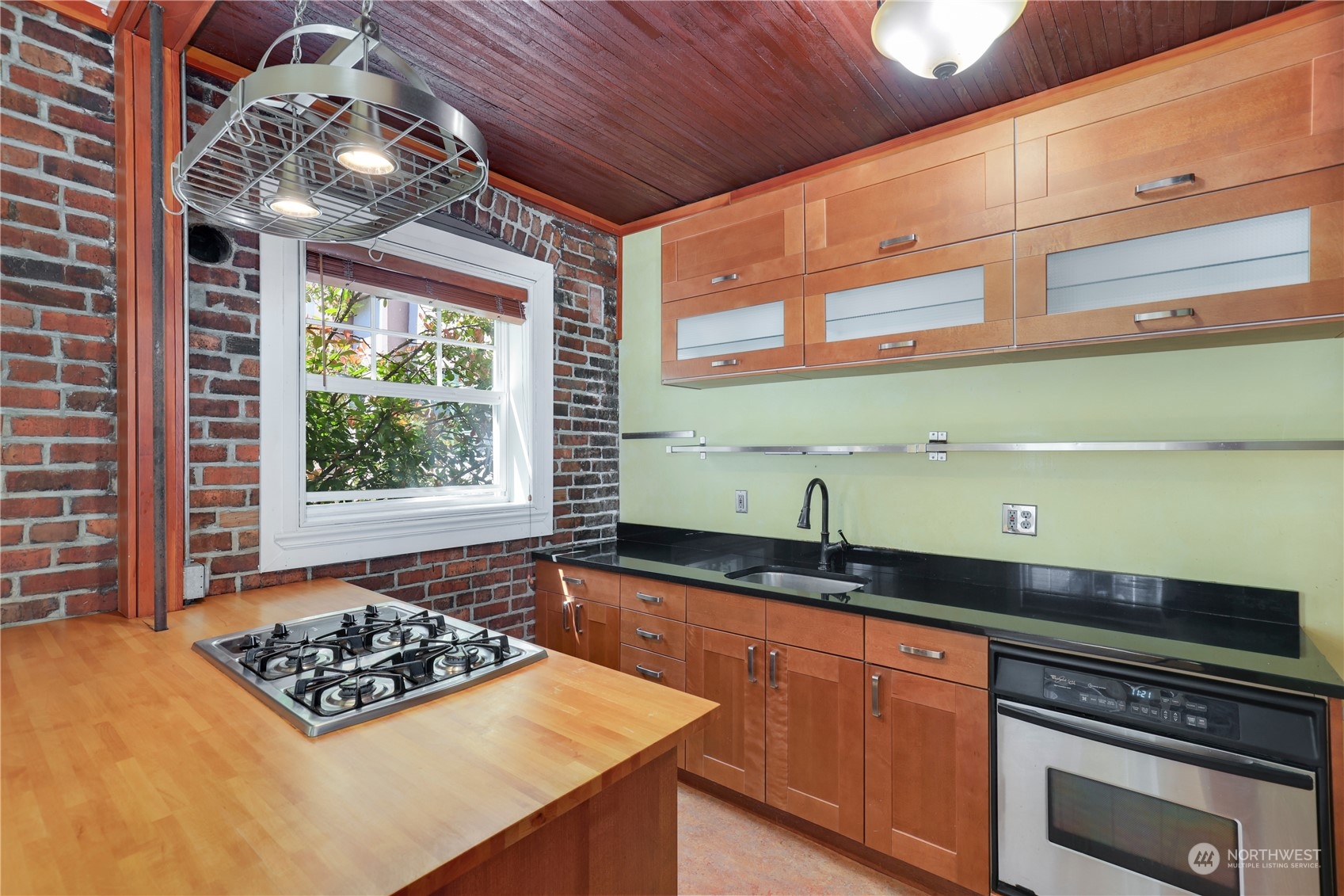 1107 E Denny Way Unit: B7