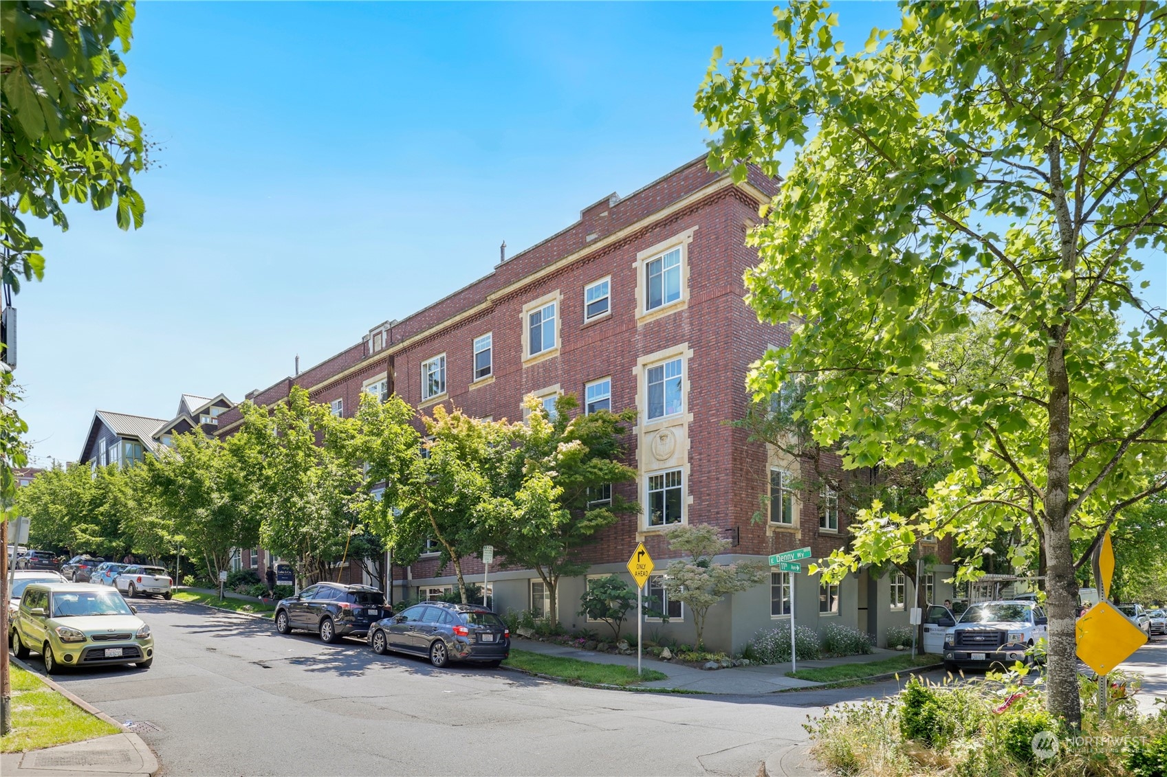 1107 E Denny Way Unit: B7
