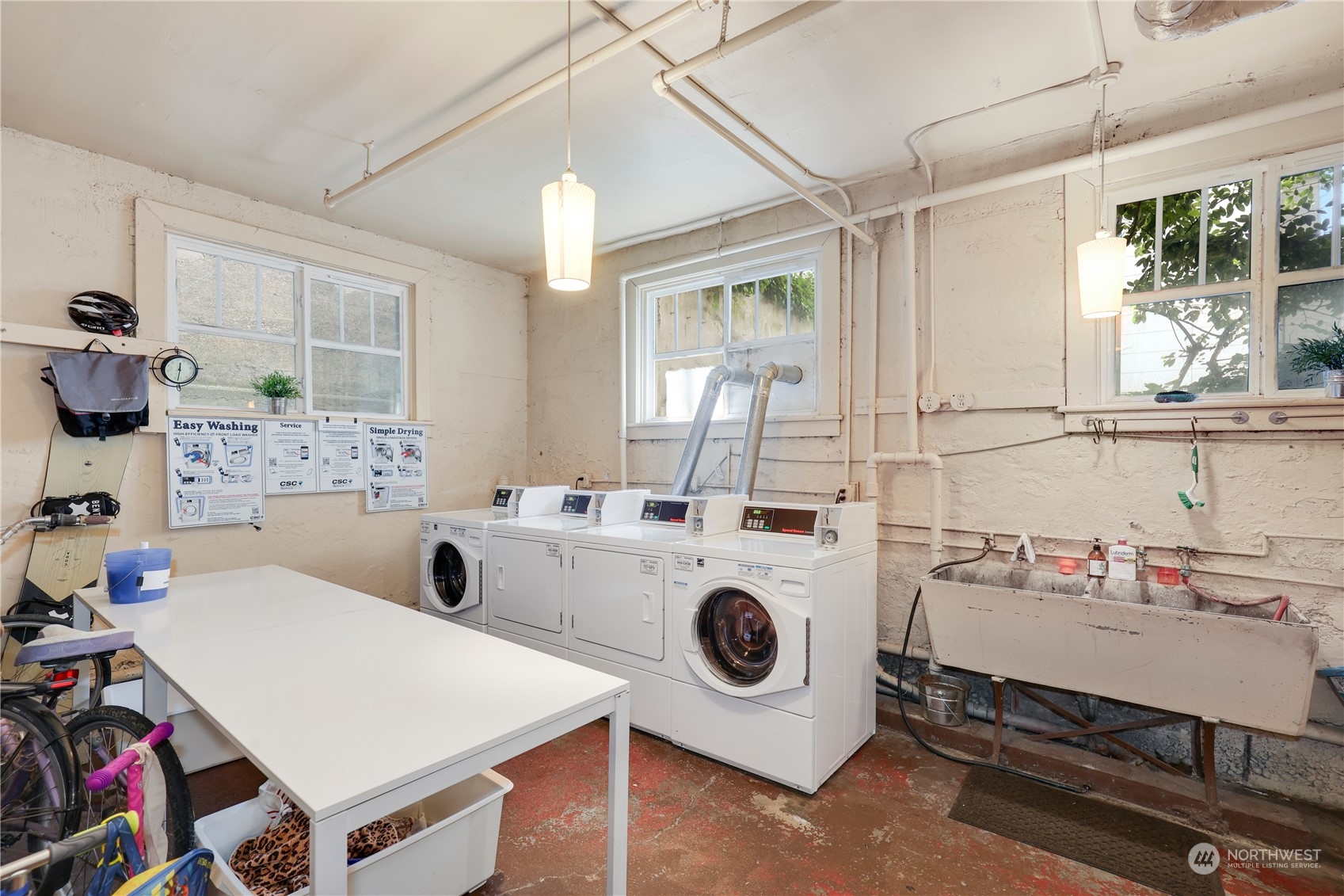 1107 E Denny Way Unit: B7