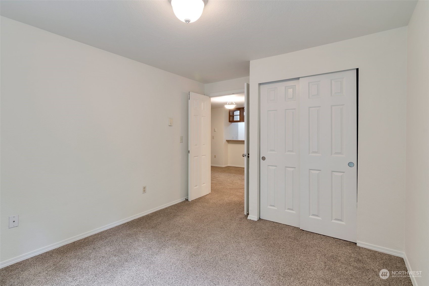 15433 Country Club Drive Unit: G102