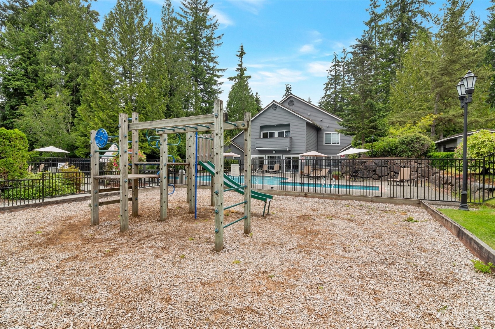 15433 Country Club Drive Unit: G102