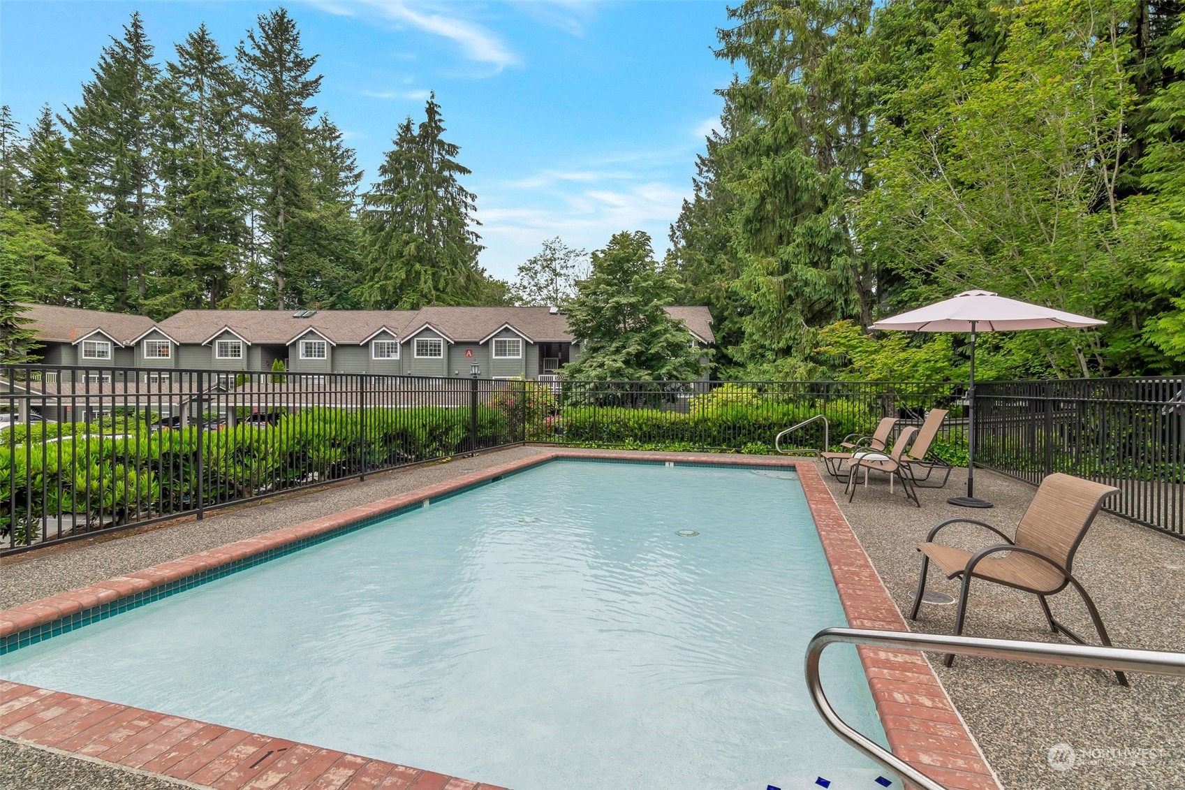15433 Country Club Drive Unit: G102