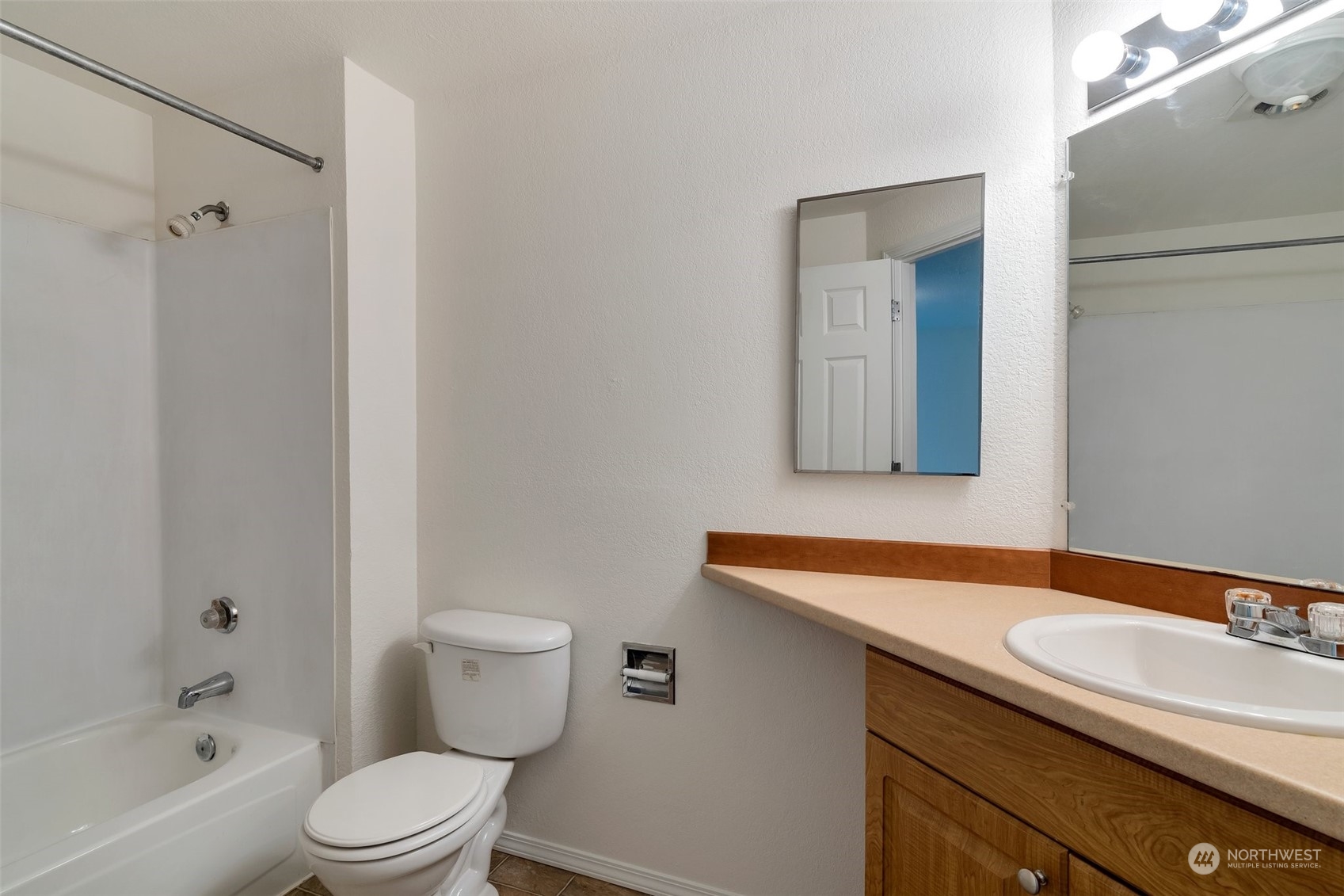 15433 Country Club Drive Unit: G102