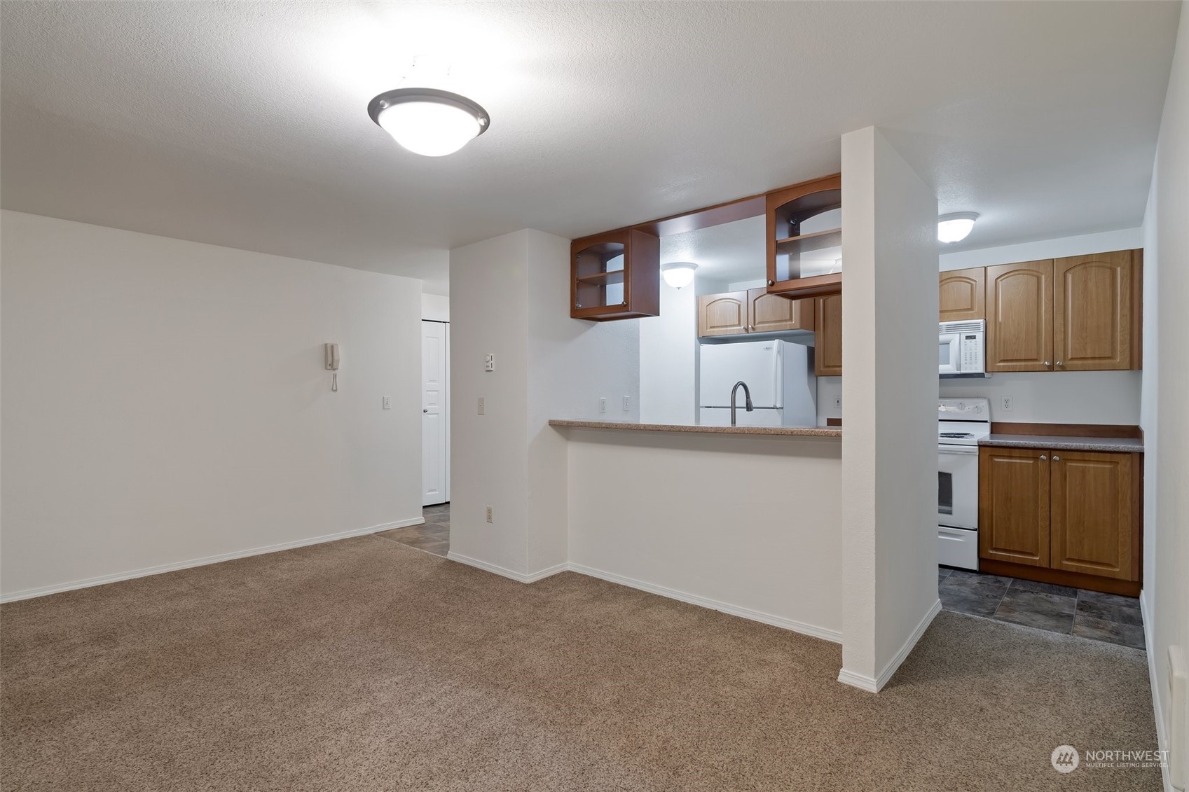 15433 Country Club Drive Unit: G102