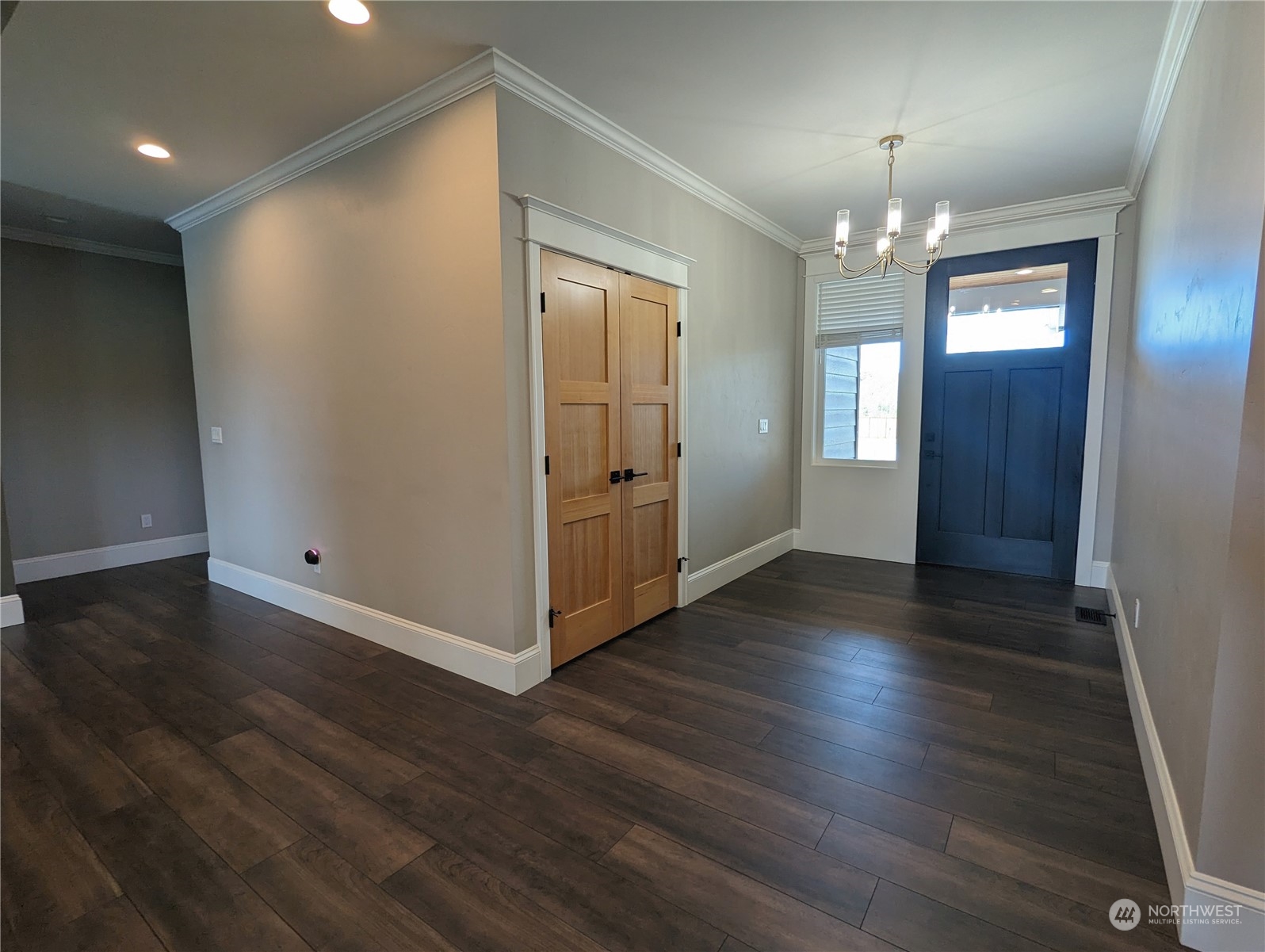 73 Pond Lane
