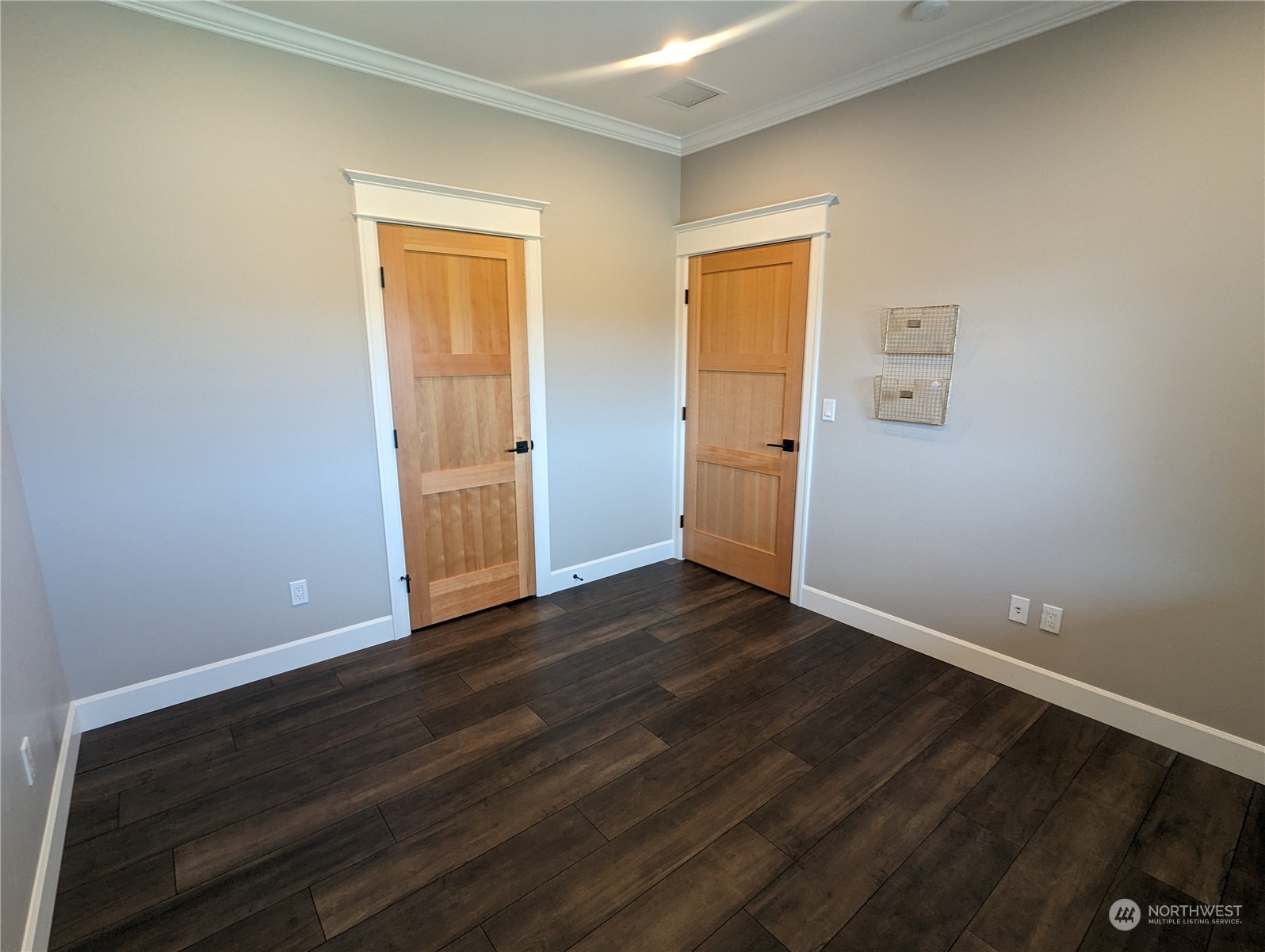 73 Pond Lane