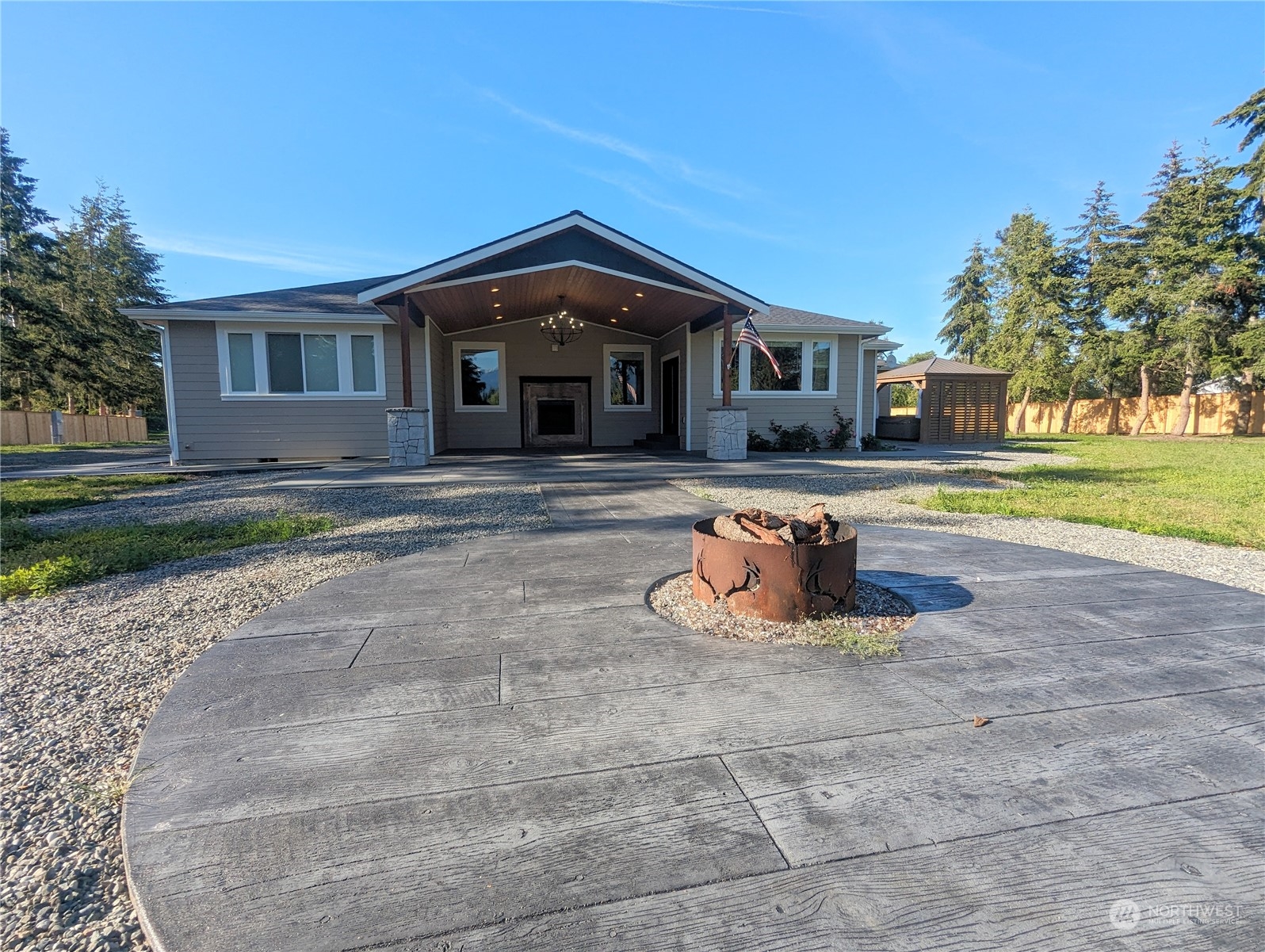 73 Pond Lane