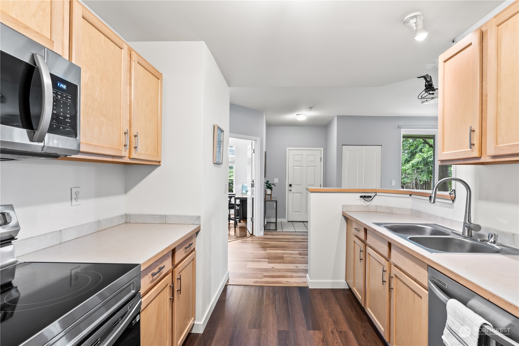 1035 61st Street SE Unit: 101
