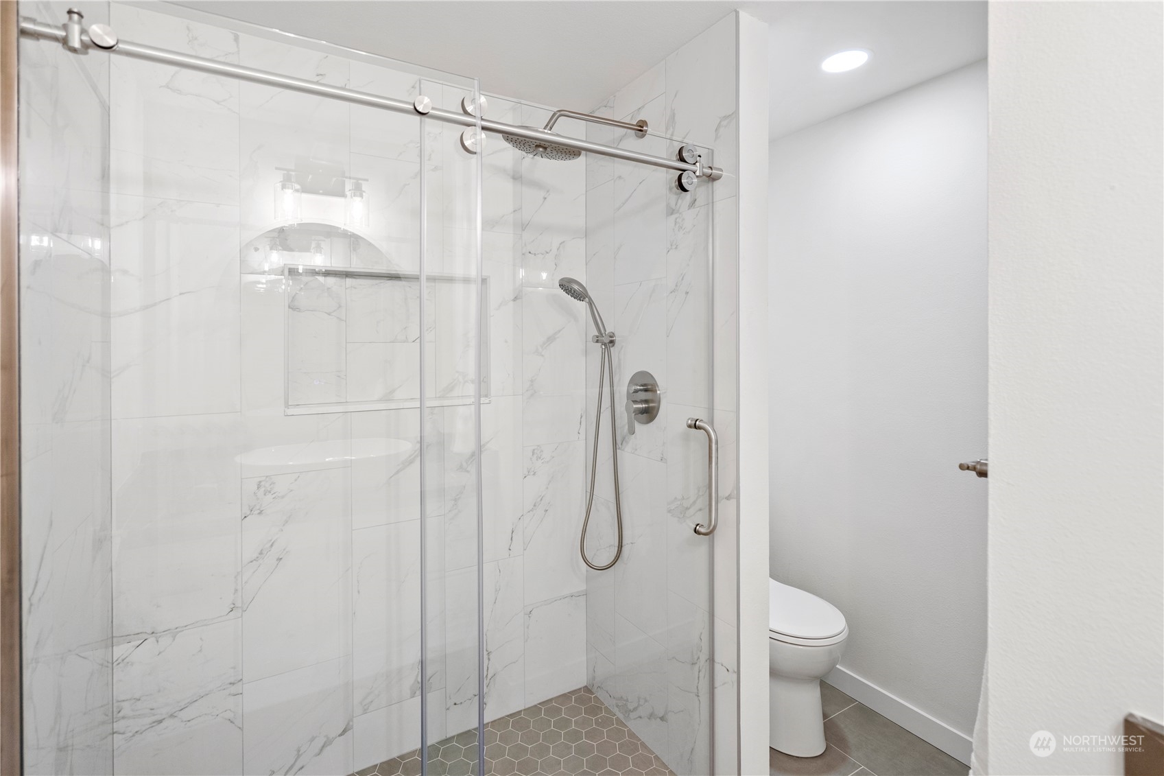 9755 S 239th