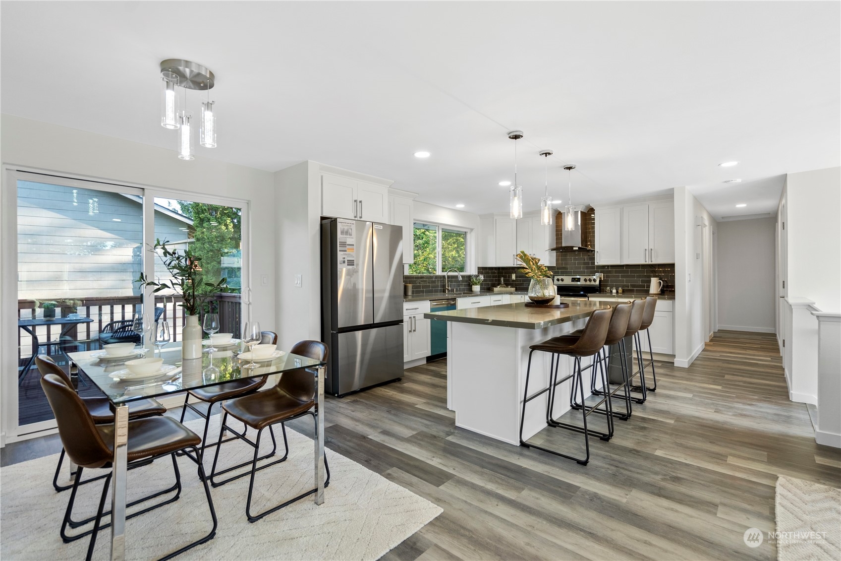 9755 S 239th