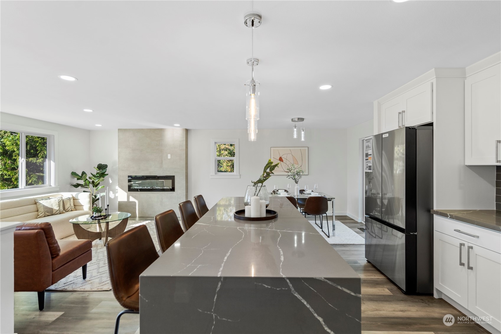 9755 S 239th