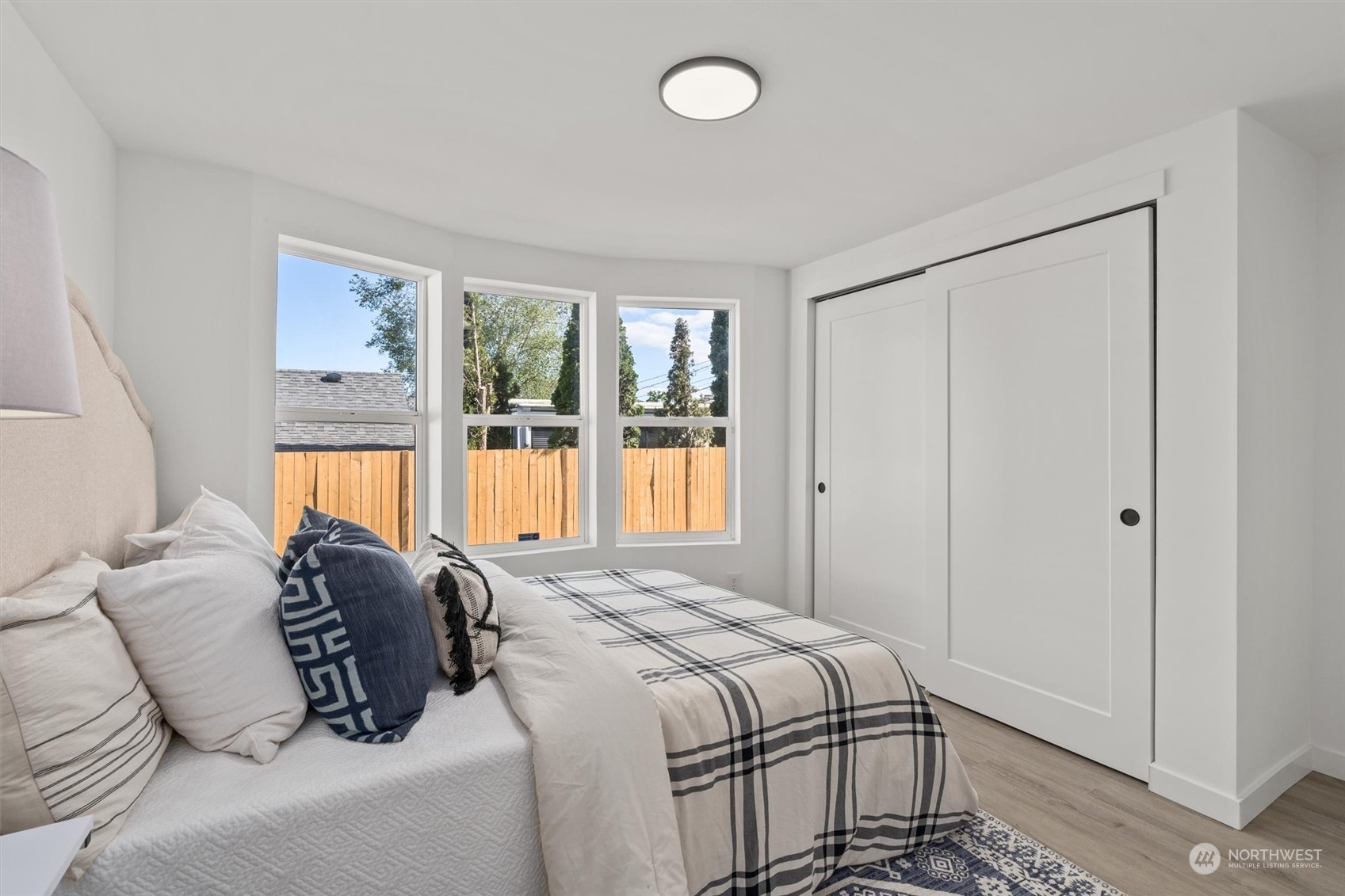 110 Seattle Boulevard N