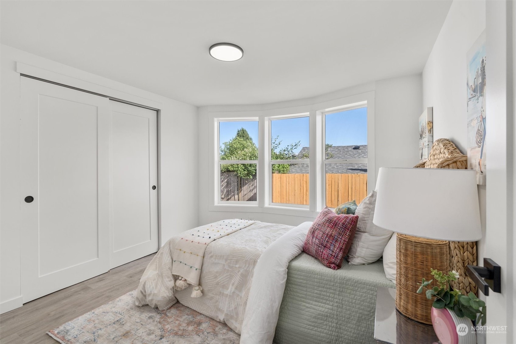 110 Seattle Boulevard N