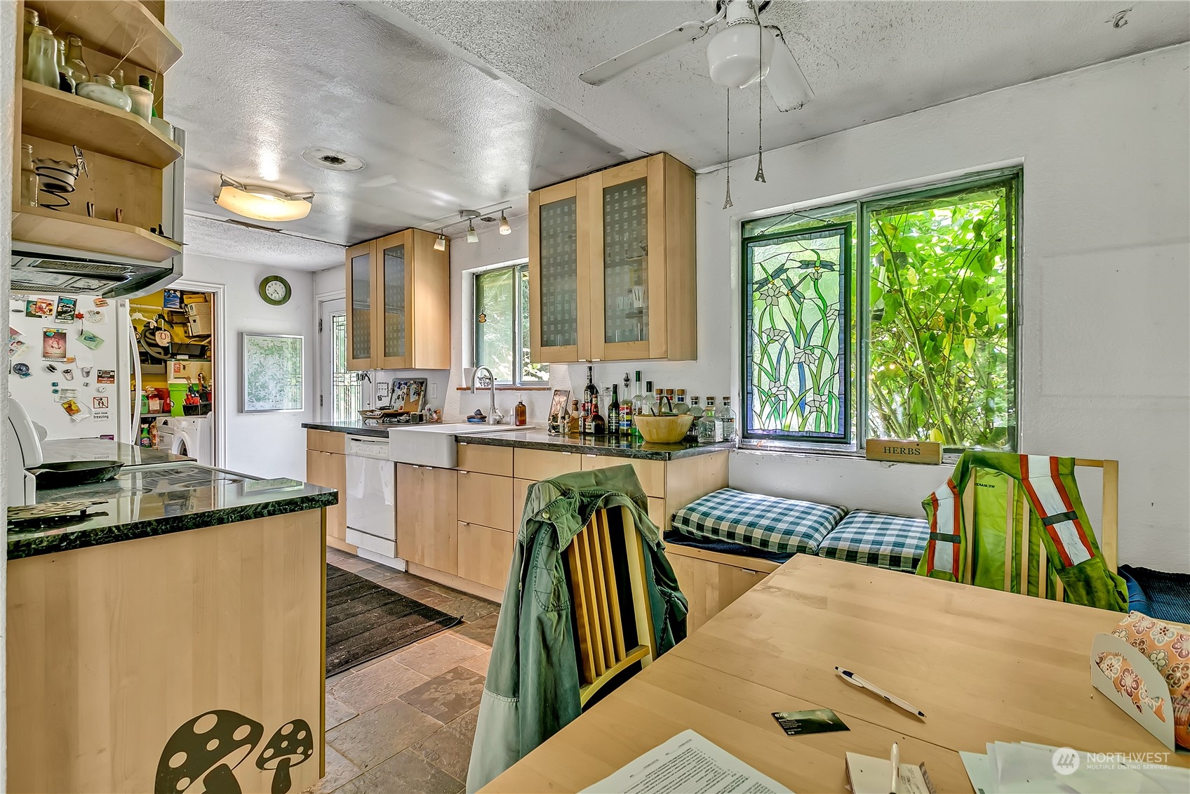 1151 Leschi Drive